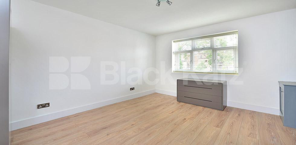 			NEW INSTRUCTION!, 1 Bedroom, 1 bath, 1 reception Flat			 Parkway, CAMDEN / REGENTS PARK
